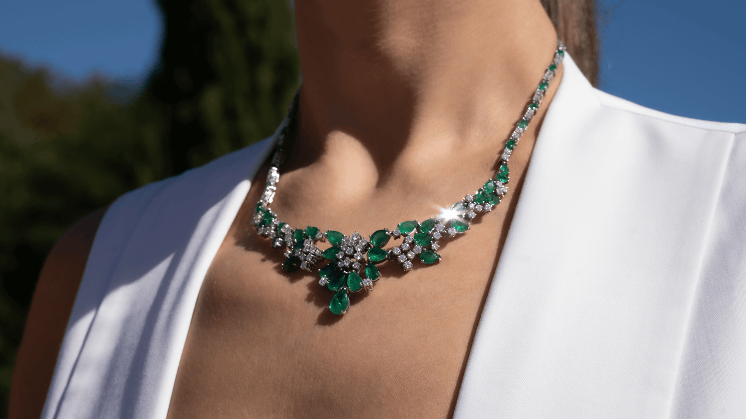 Nestelli: Debutul Unui Brand Măreț de Bijuterii